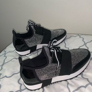 Steve Madden sparkly sneakers NWOT